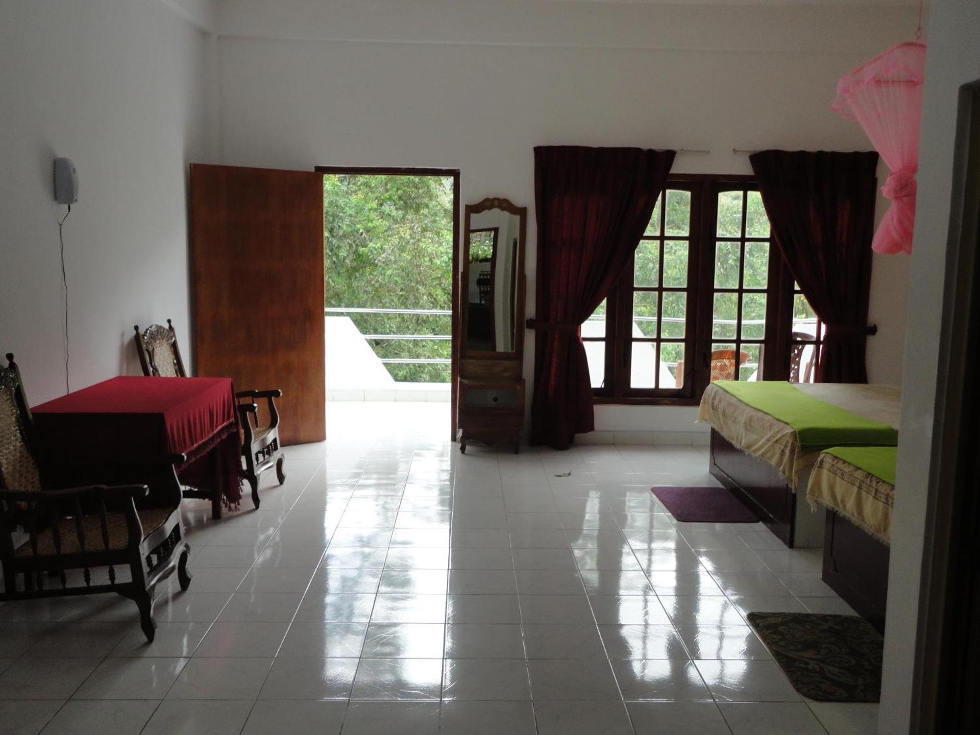 White Elephant Hotel Maskeliya Habitación foto